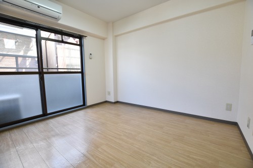 プチハイツ山手町