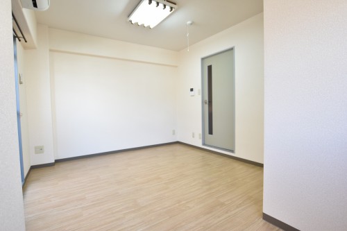 プチハイツ山手町