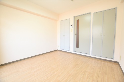 プチハイツ山手町