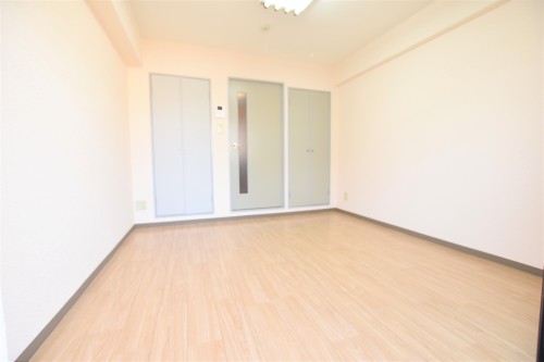 プチハイツ山手町