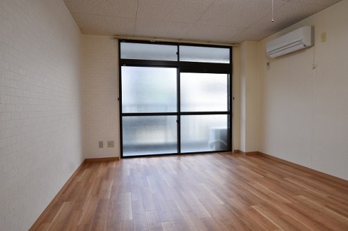 アイティ関大前V