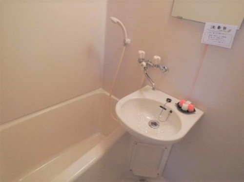 EASY BOX 千里山東