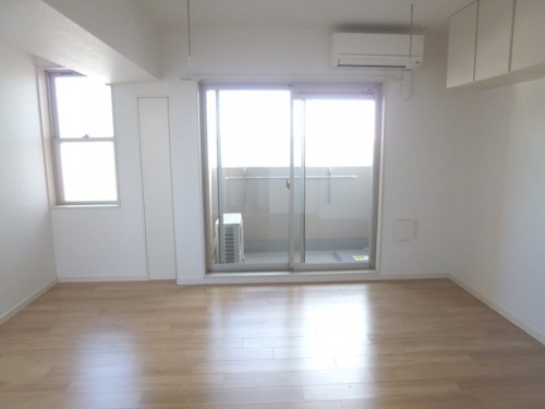 グラディオ千里山東