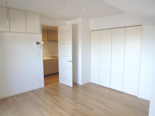 グラディオ千里山東