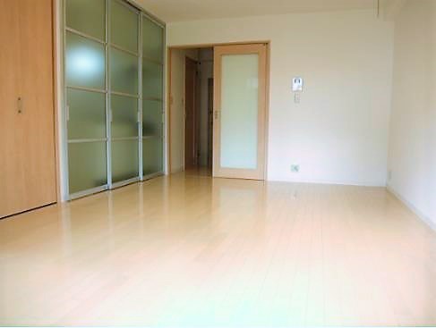 ファミーユ千里