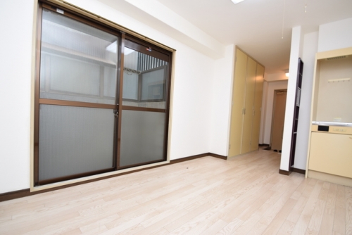 フェリオイズミ