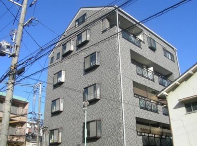 フレシャーチク関大前