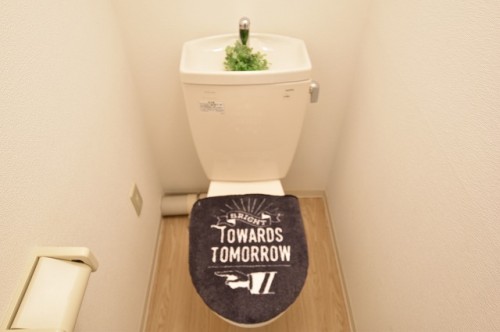 フローライト関大前