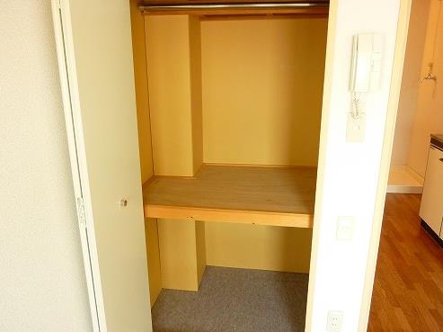 ラグーン関大前