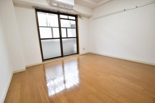 レインボーヴィラ