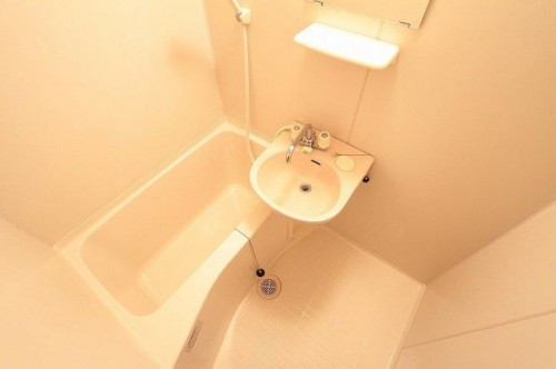 レインボーハイム