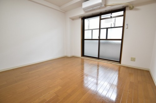 レインボーヴィラ