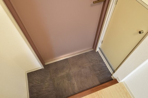 フローライト関大前